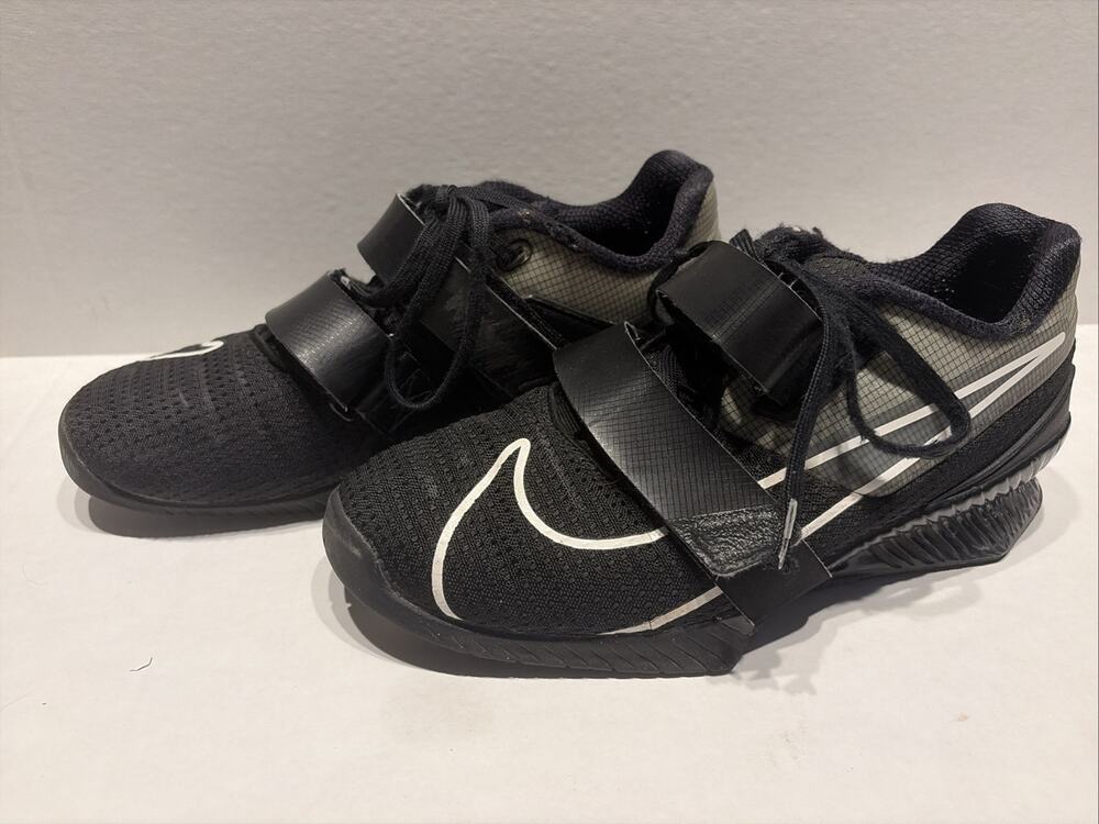 Nike Romaleos 4 Weightlifting Shoes SZ 8.5 Men = 10 Women Black White CD3463-010